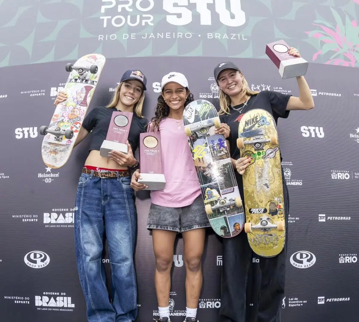 Rayssa Leal conquista o street no STU Pro Tour Rio 2025 e confirma domínio  absoluto na Praça do Ó | 4SKATER, image size:1200x1075